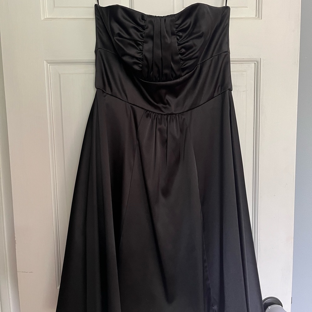 White Houee Black Market Dress